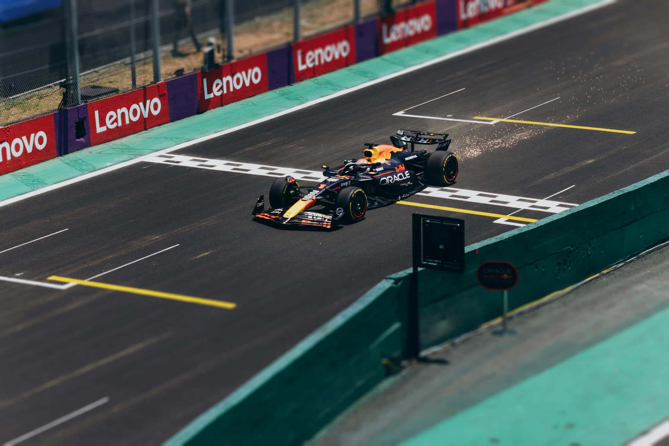 Oracle's AI Bet Keeps Red Bull Ahead of 2026 Hybrid Shift